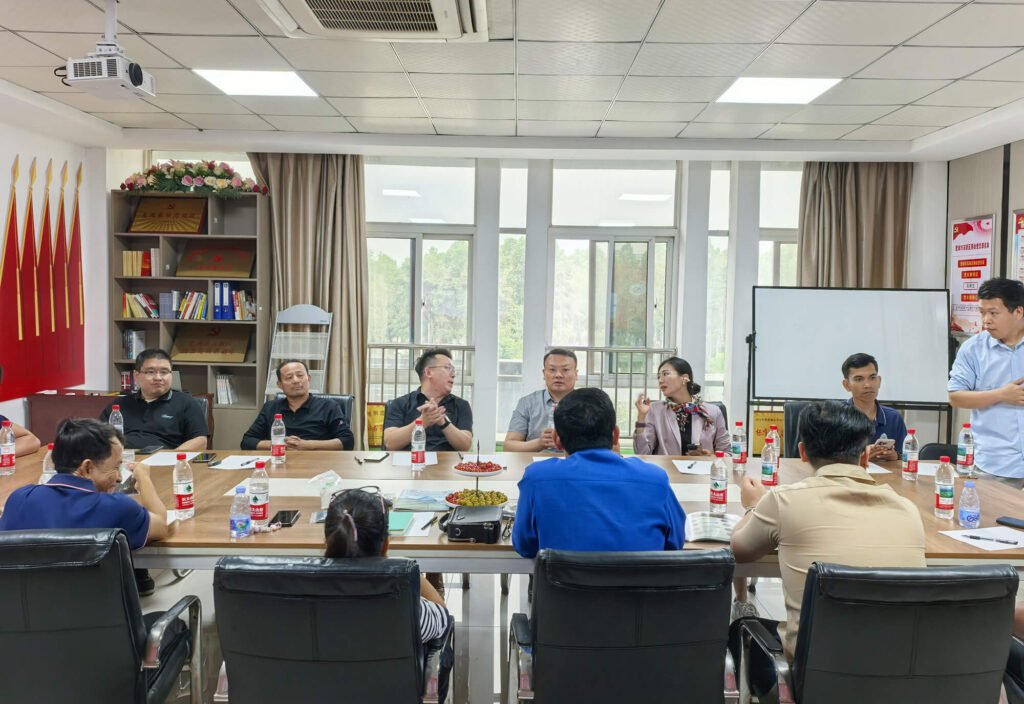 Discussion in the Risso meeting room1