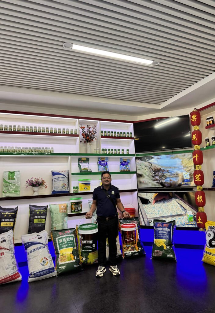 Visit the Risso Fertilizer Showroom1