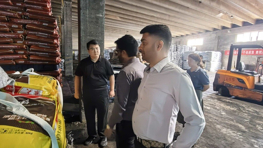 Indian customers visited the Risso organic-inorganic compound fertilizer workshop