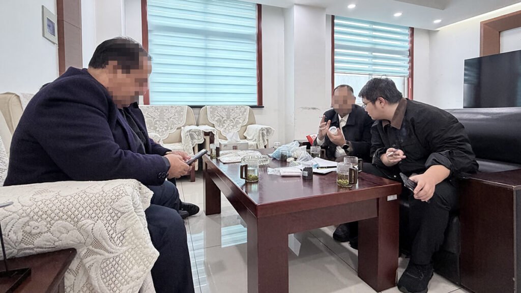 Exchange in the Risso meeting room1